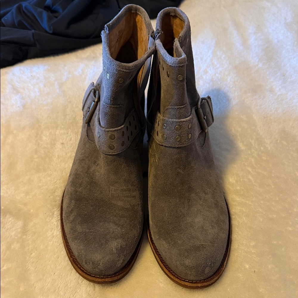 Sofft Women's Gray Suede Ankle Booties with Buckle Detail